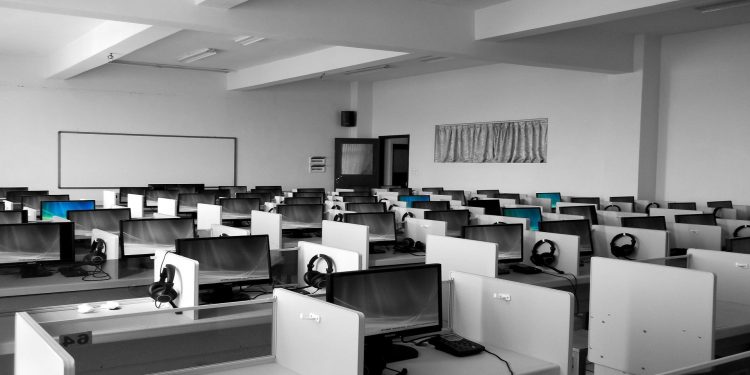 İşten Çıkarma Yasağı 30 Haziran 2021 Tarihine Uzatıldı