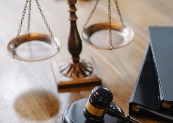 Fazla Mesai Ücreti Alamayan İşçi ve Yargı Kararı