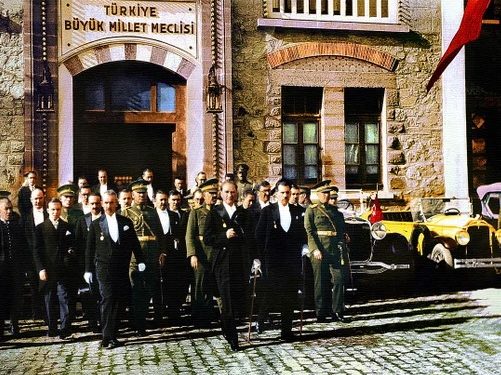 23 Nisan Ulusal Egemenlik ve Çocuk Bayramı