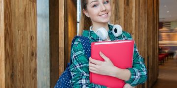 Öğrenim Yurtlarına Yapılacak Beslenme Ve Barınma Yardımına Dair Yönetmelik