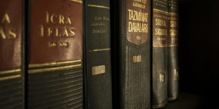 İCRA VE İFLÂS KANUNU UYARINCA YAPILACAK SATIŞLARIN İLANLARINA İLİŞKİN PARASAL LİMİTLER GÜNCELLENDİ